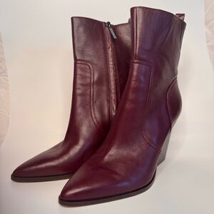Veronica Beard Maroon Leather Heeled Boots